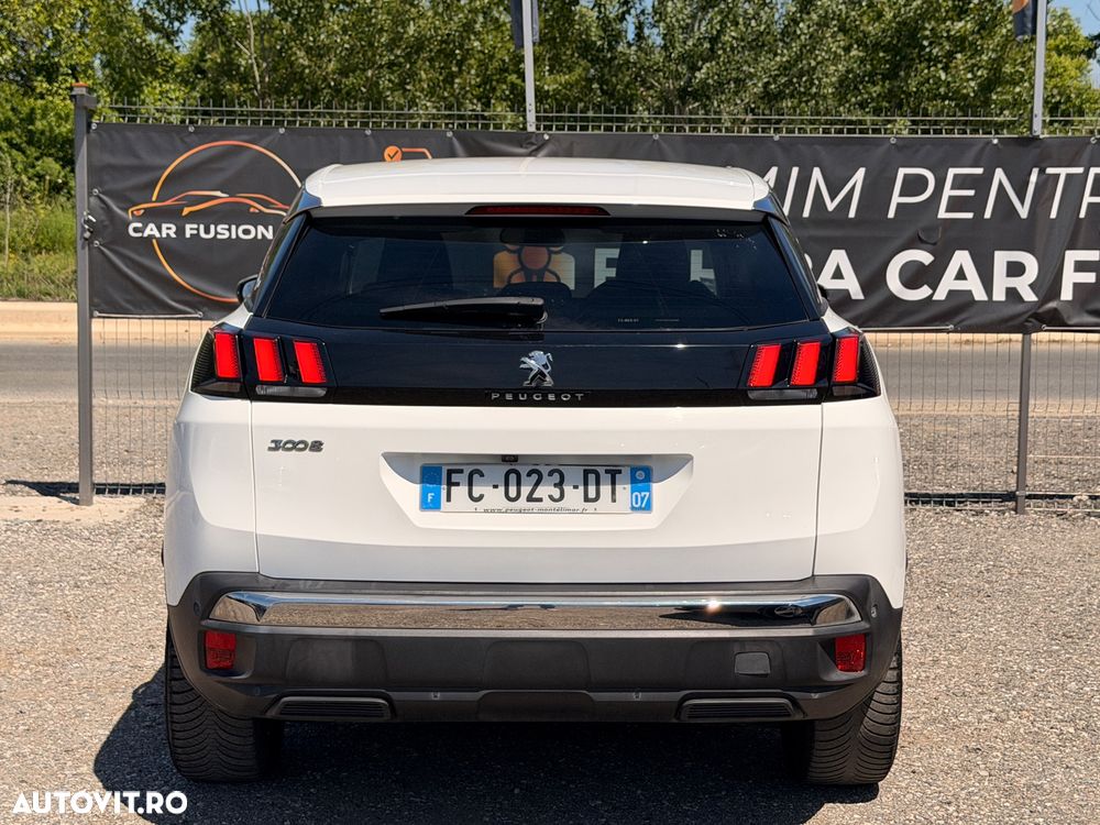 Peugeot 3008 PureTech 130 Stop & Start GPF EAT8 Allure Business-Paket - 7