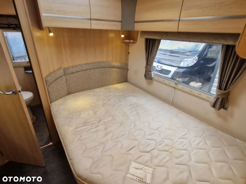 Coachman Pastiche - 13