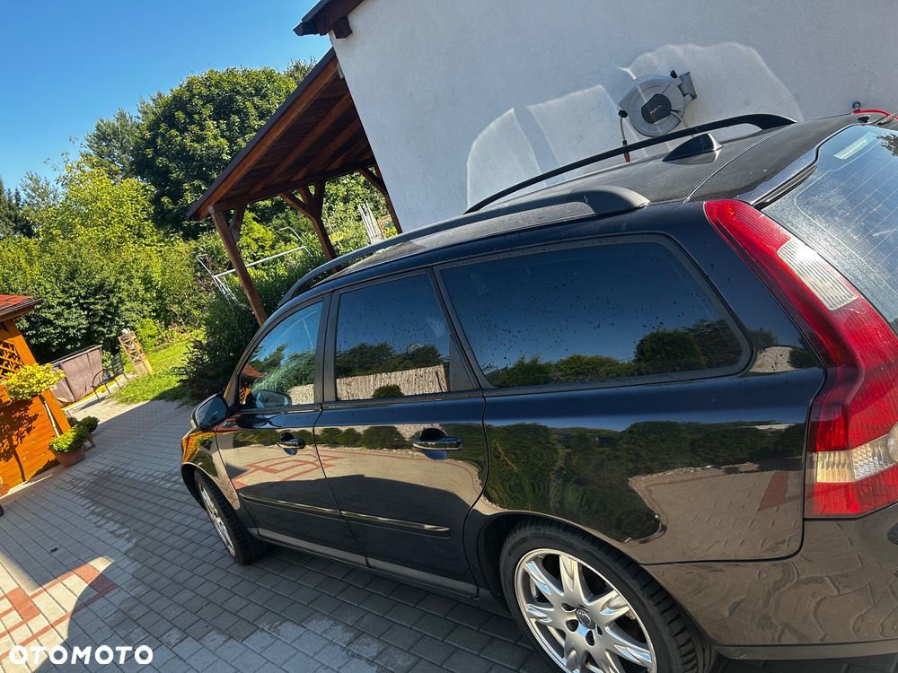 Volvo V50 - 4