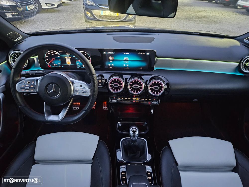 Mercedes-Benz A 200 AMG Line - 15