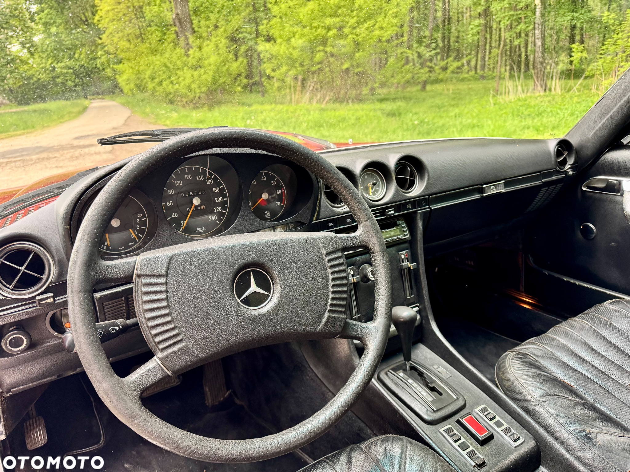 Mercedes-Benz SLC - 9