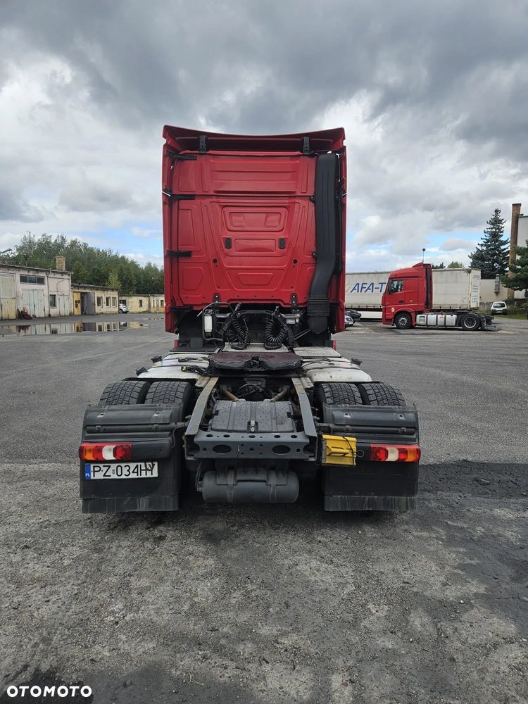 Mercedes-Benz ACTROS - 4