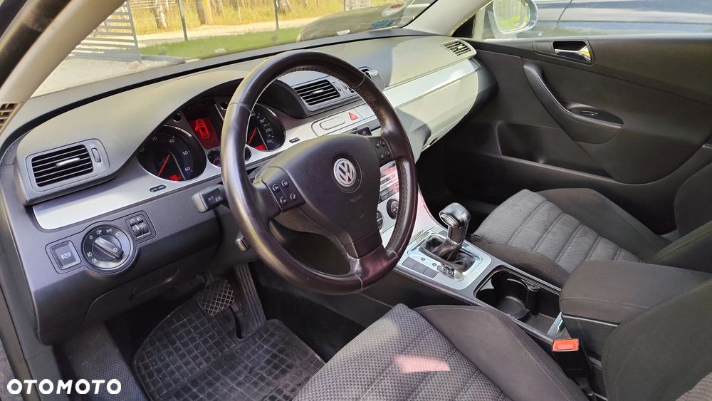 Volkswagen Passat 2.0 TDI DPF Highline DSG - 12