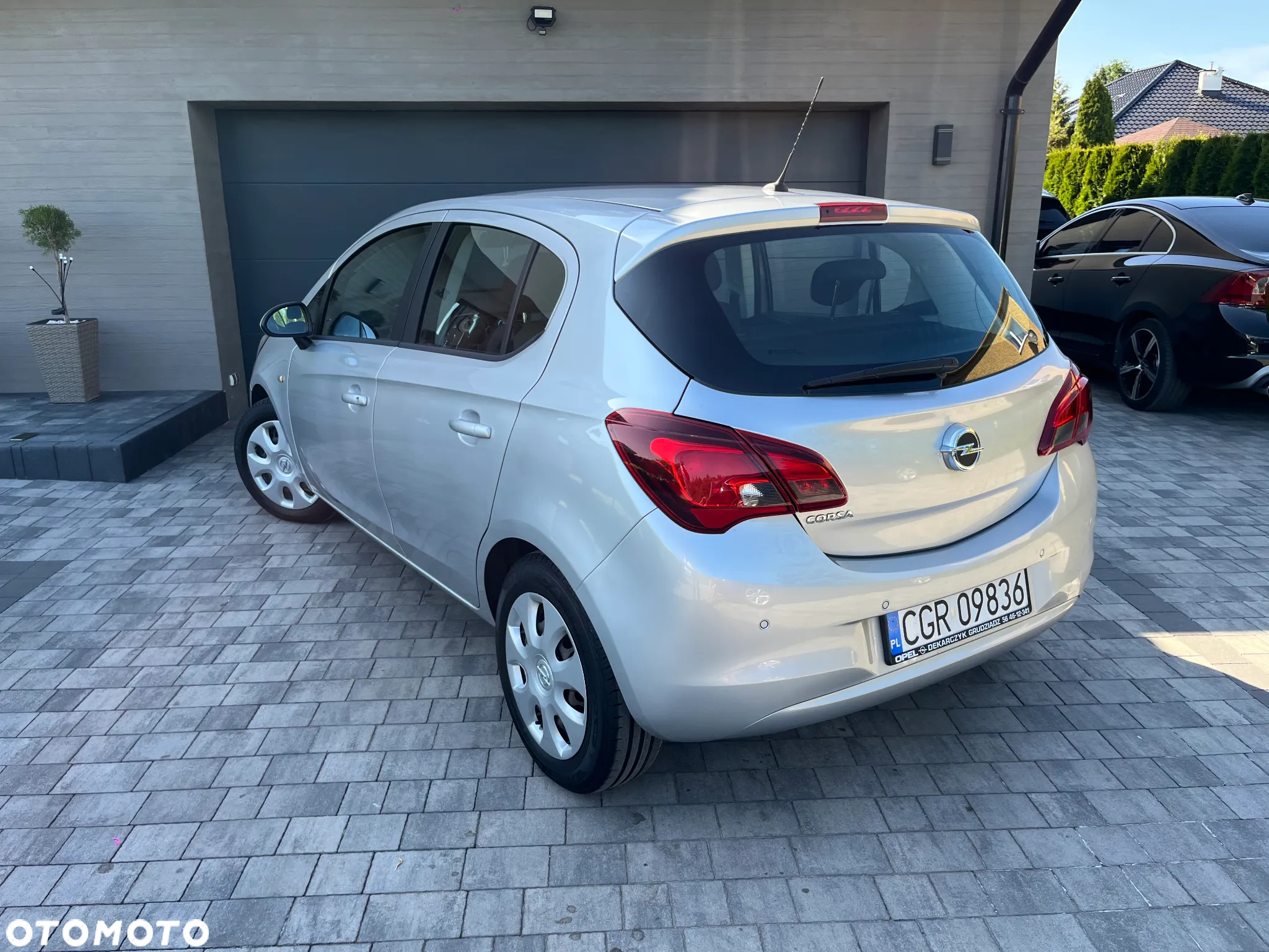 Opel Corsa 1.4 Enjoy - 12