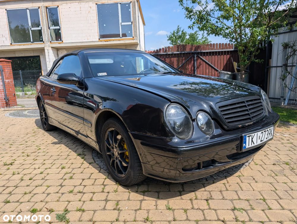 Mercedes-Benz CLK - 5