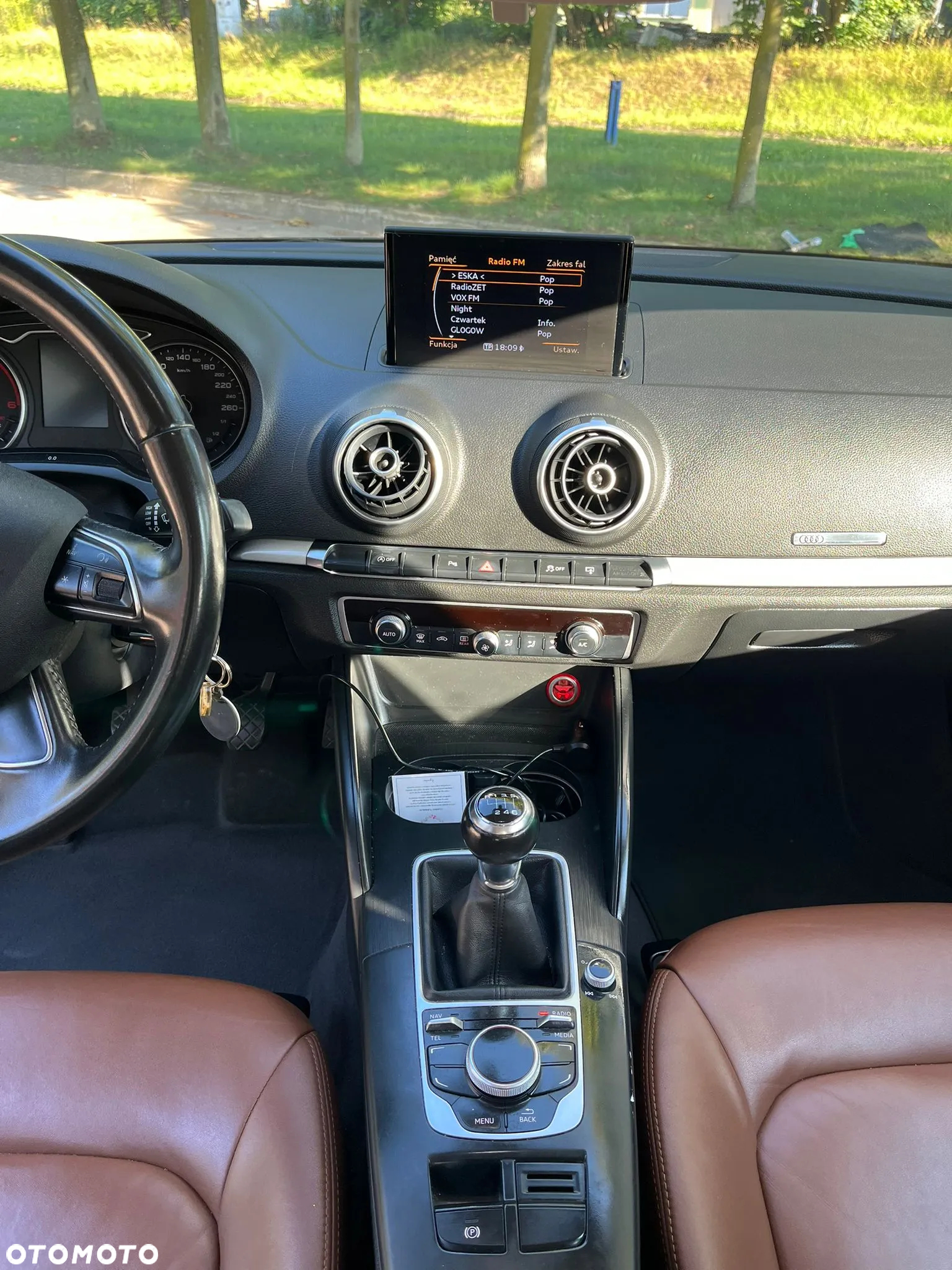Audi A3 Limousine 1.6 TDI (clean diesel) Attraction - 12
