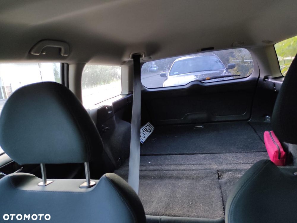 Subaru Legacy 2004 photo 5