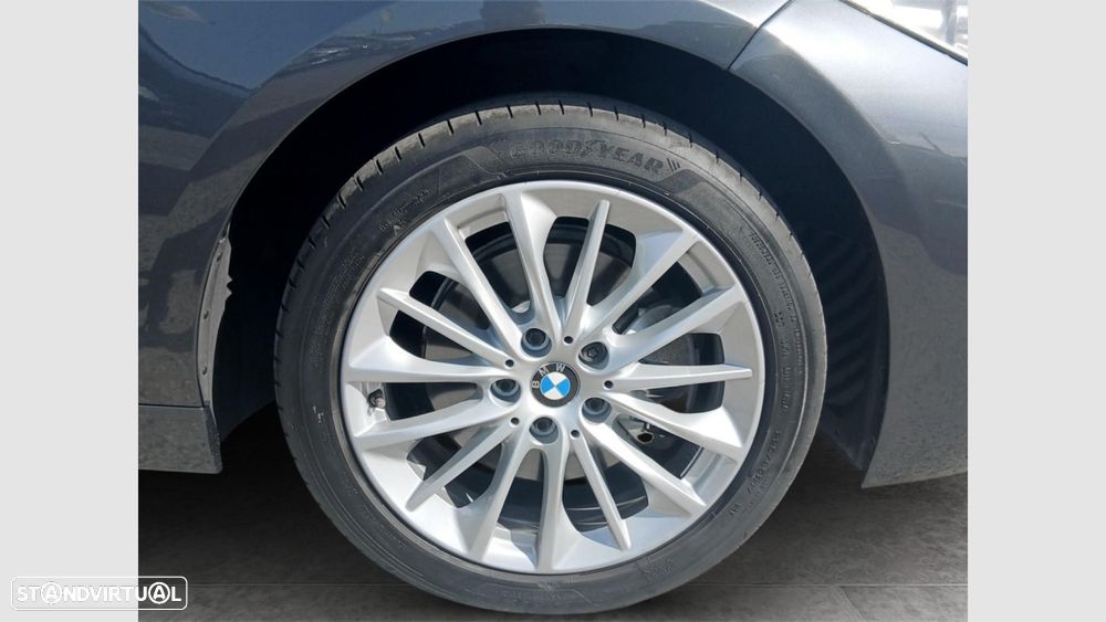 BMW 116 d Auto - 11