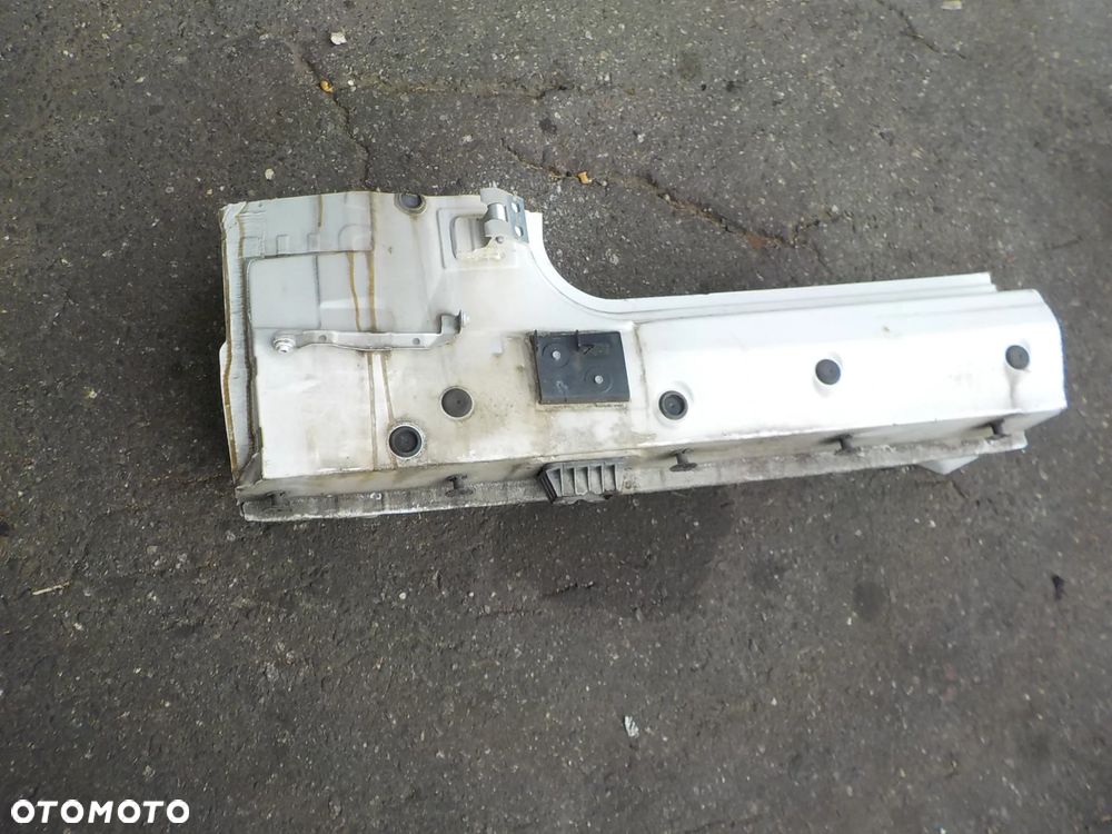próg lewy bmw e87 3D lift 2008r - 1