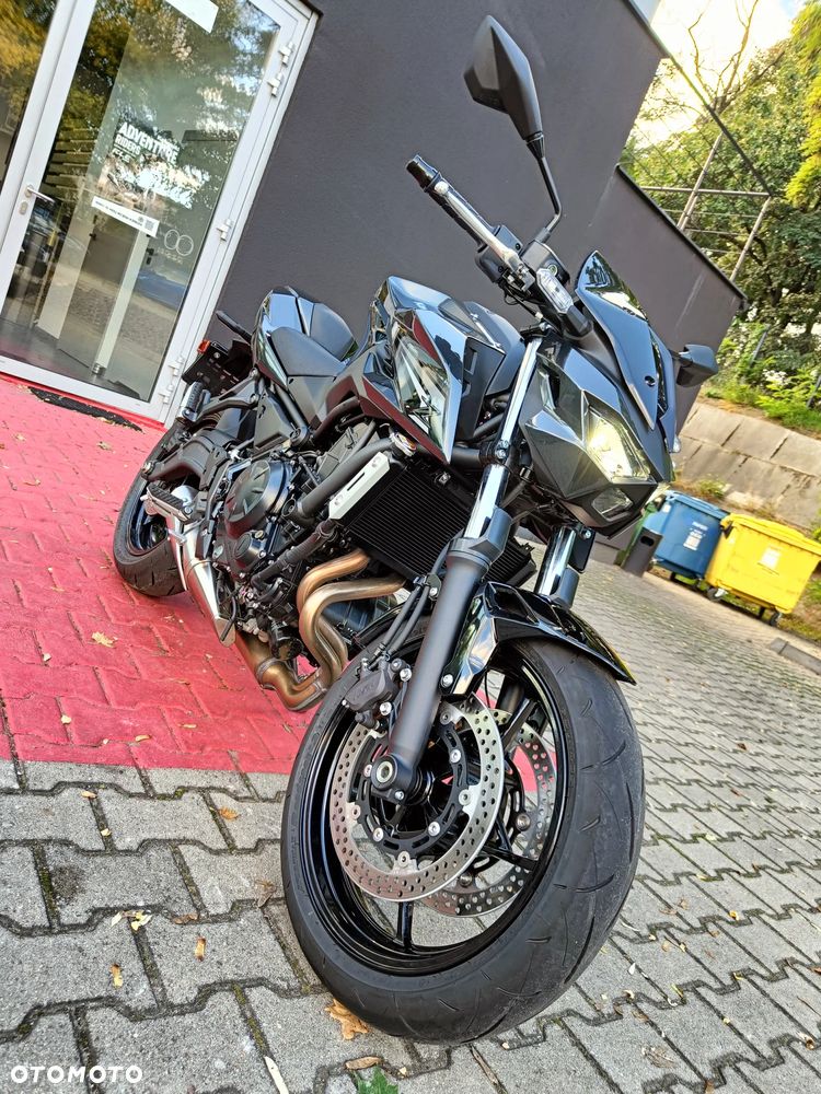Kawasaki Z 650 - 21