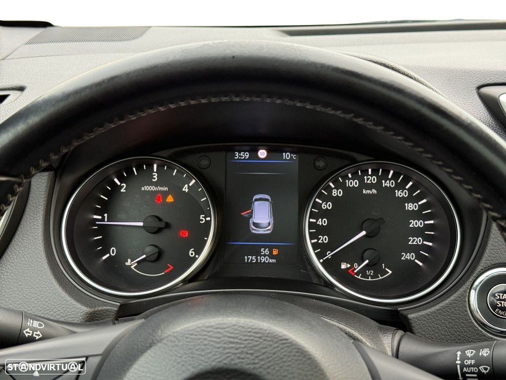 Nissan Qashqai 1.5 dCi TEKNA+ - 9