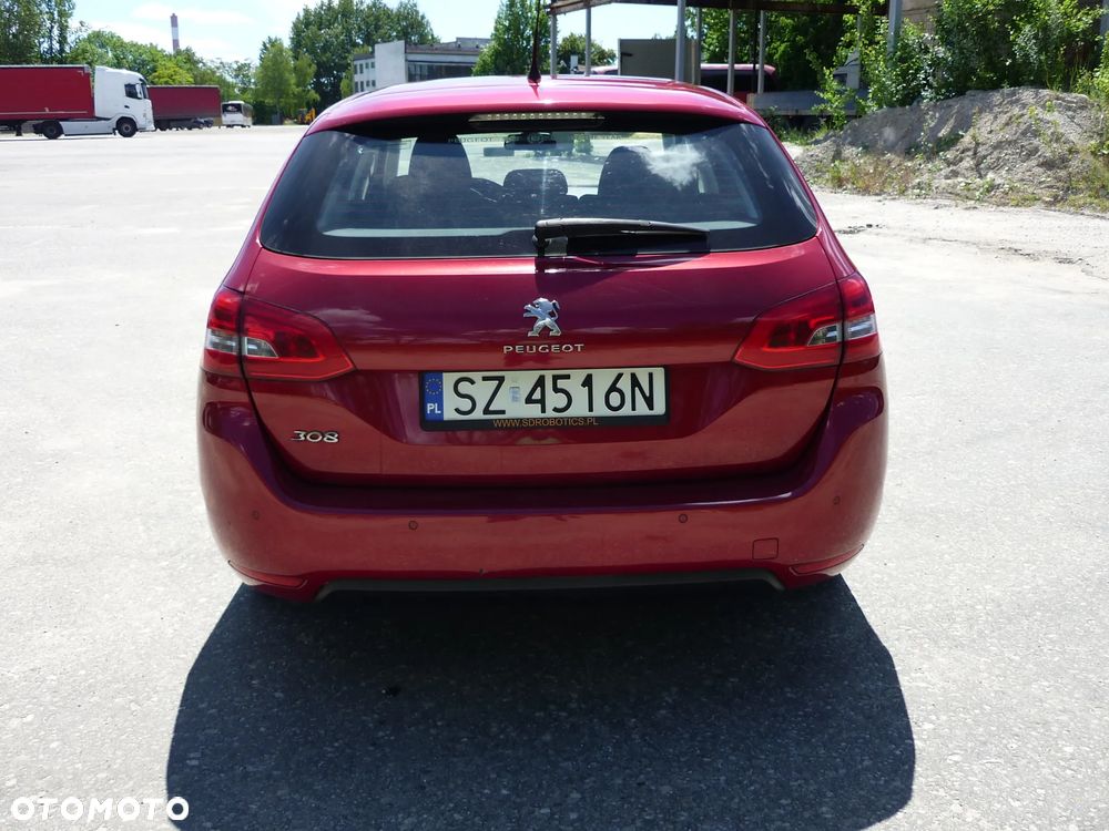 Peugeot 308 1.2 PureTech Active S&S - 5