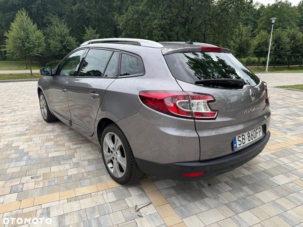 Renault Megane ENERGY TCe 115 Start & Stop Bose Edition - 4