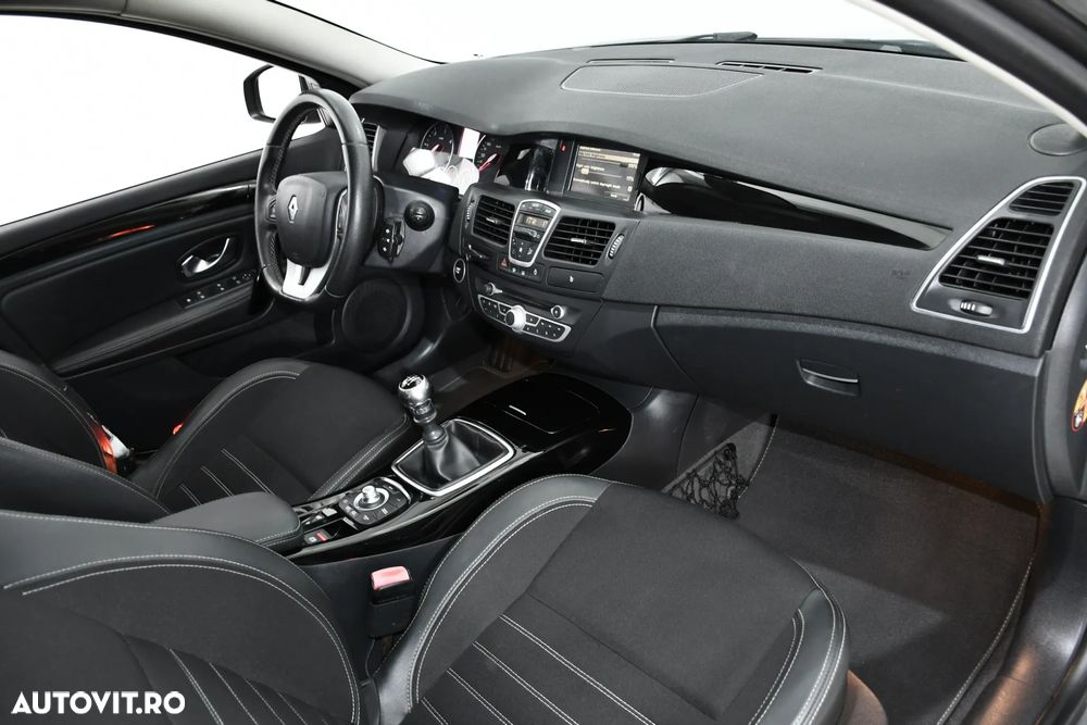 Renault Laguna ENERGY dCi 130 FAP Start & Stop Bose Edition - 5