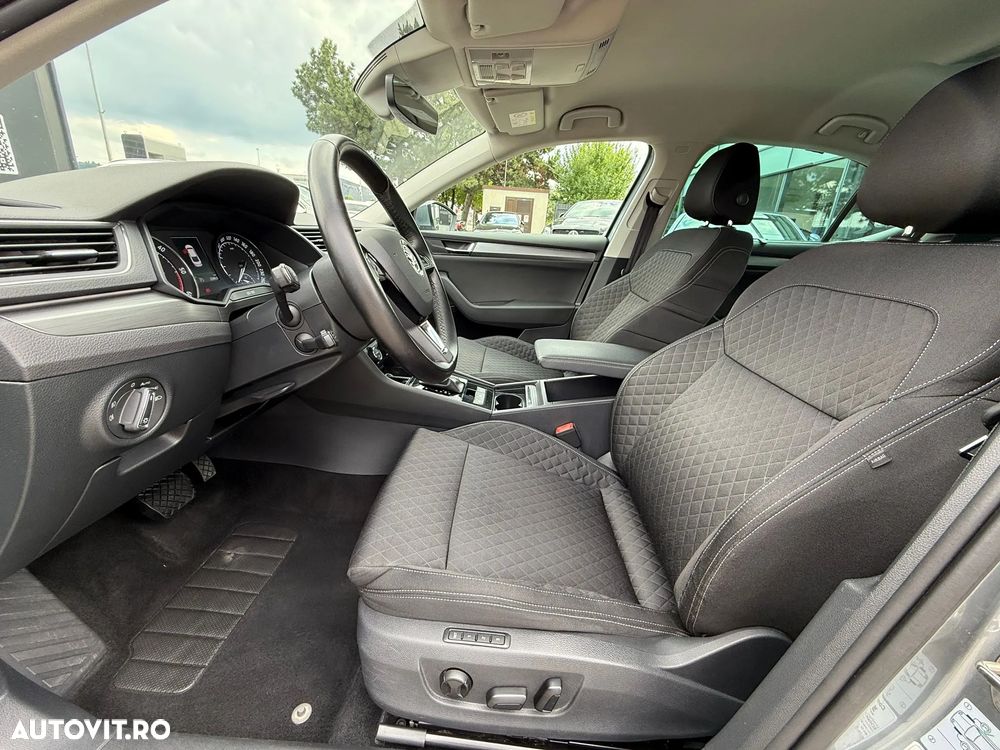 Skoda Superb 2.0 TDI DSG Ambition - 6