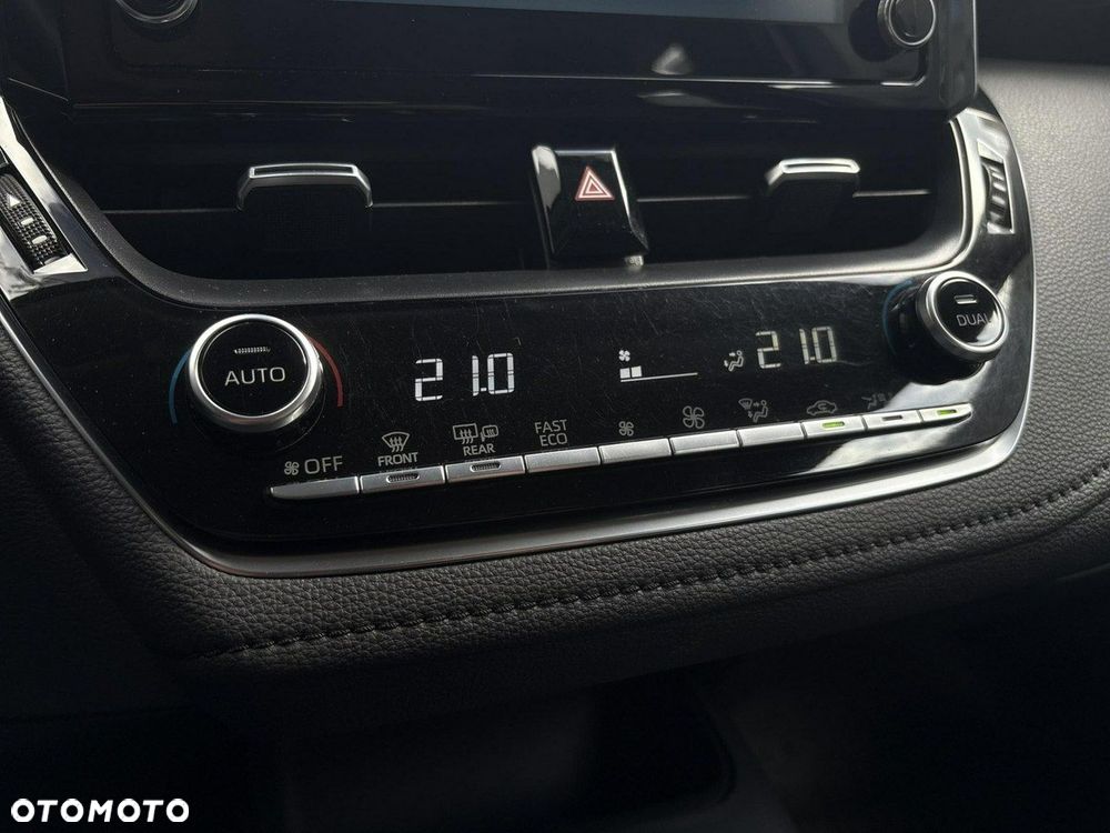 Toyota Corolla 1.8 Hybrid Comfort - 19