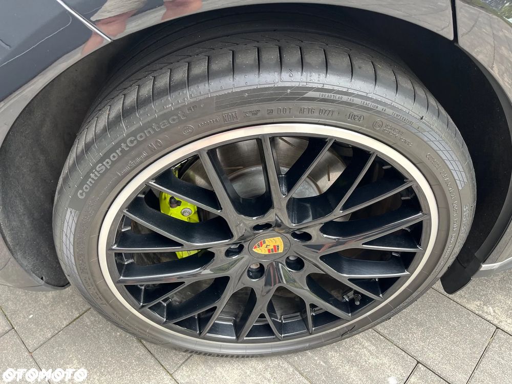 Porsche Panamera 4 E-Hybrid Executive - 9