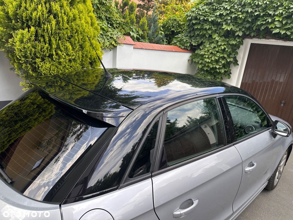 Audi A1 Sportback 1.4 TFSI cylinder on demand S tronic S line edition m S line Sportpaket - 9