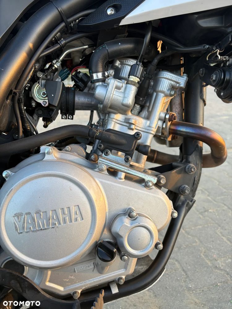 Yamaha WR - 12