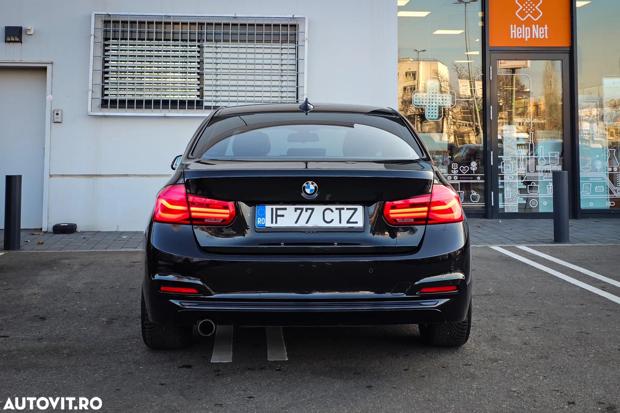 BMW Seria 3 318i Aut. Sport Line - 15