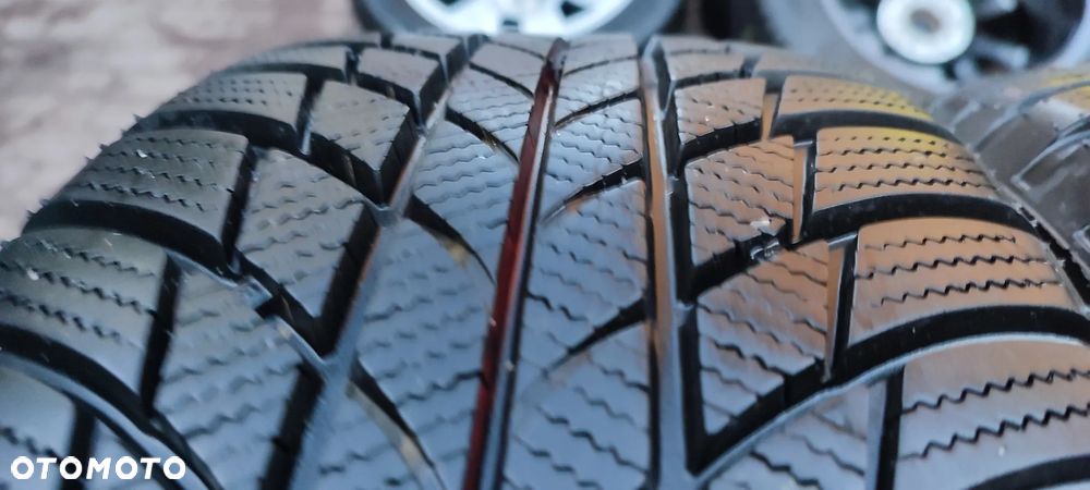 Opony Zimowe Bridgestone Blizzak LM001 215/55/17 94V 2x7mm 2021r Bdb Para AO - Homologacja Audi - 3