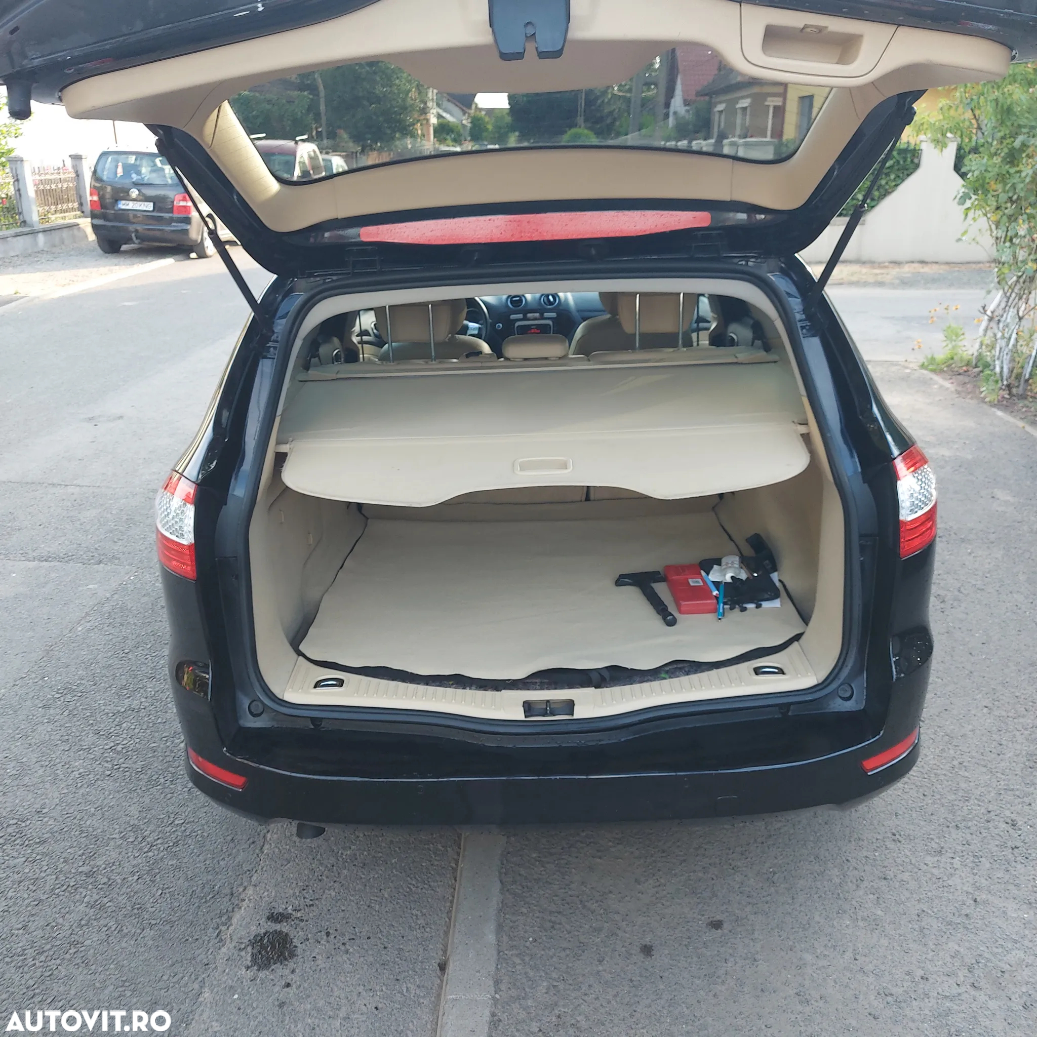 Ford Mondeo - 2