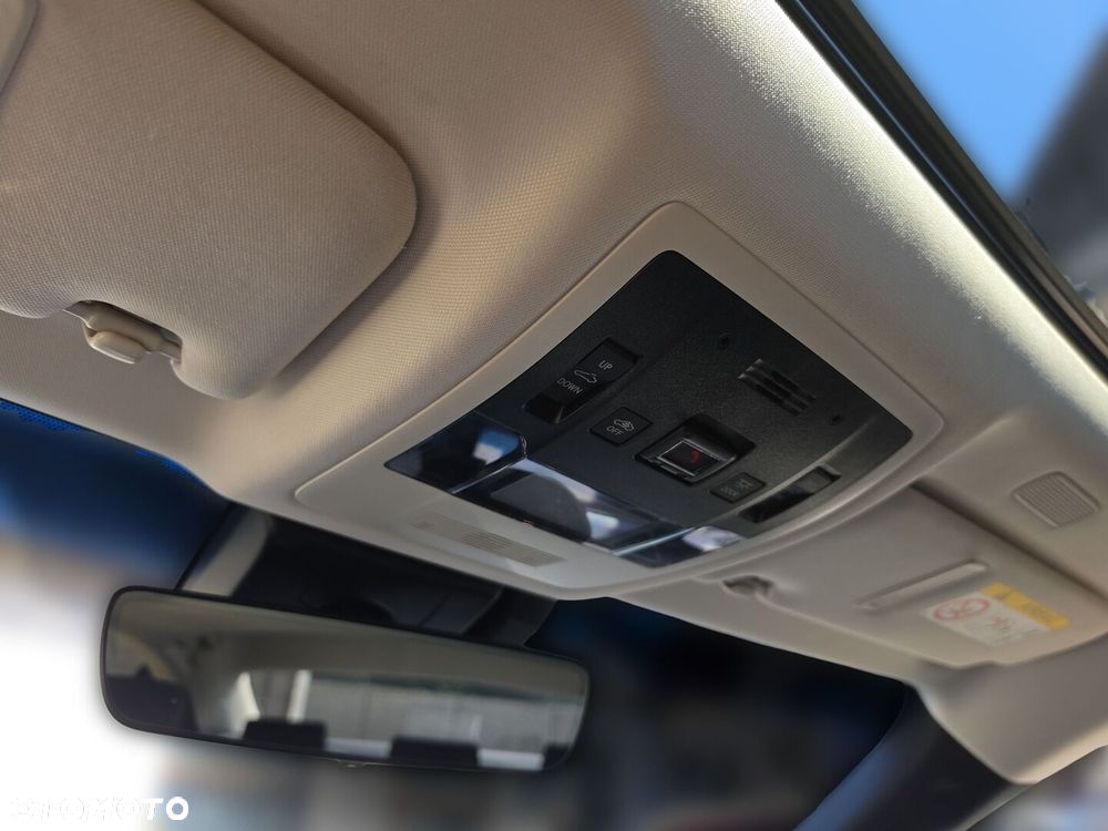 Lexus ES 300h Business Edition - 20