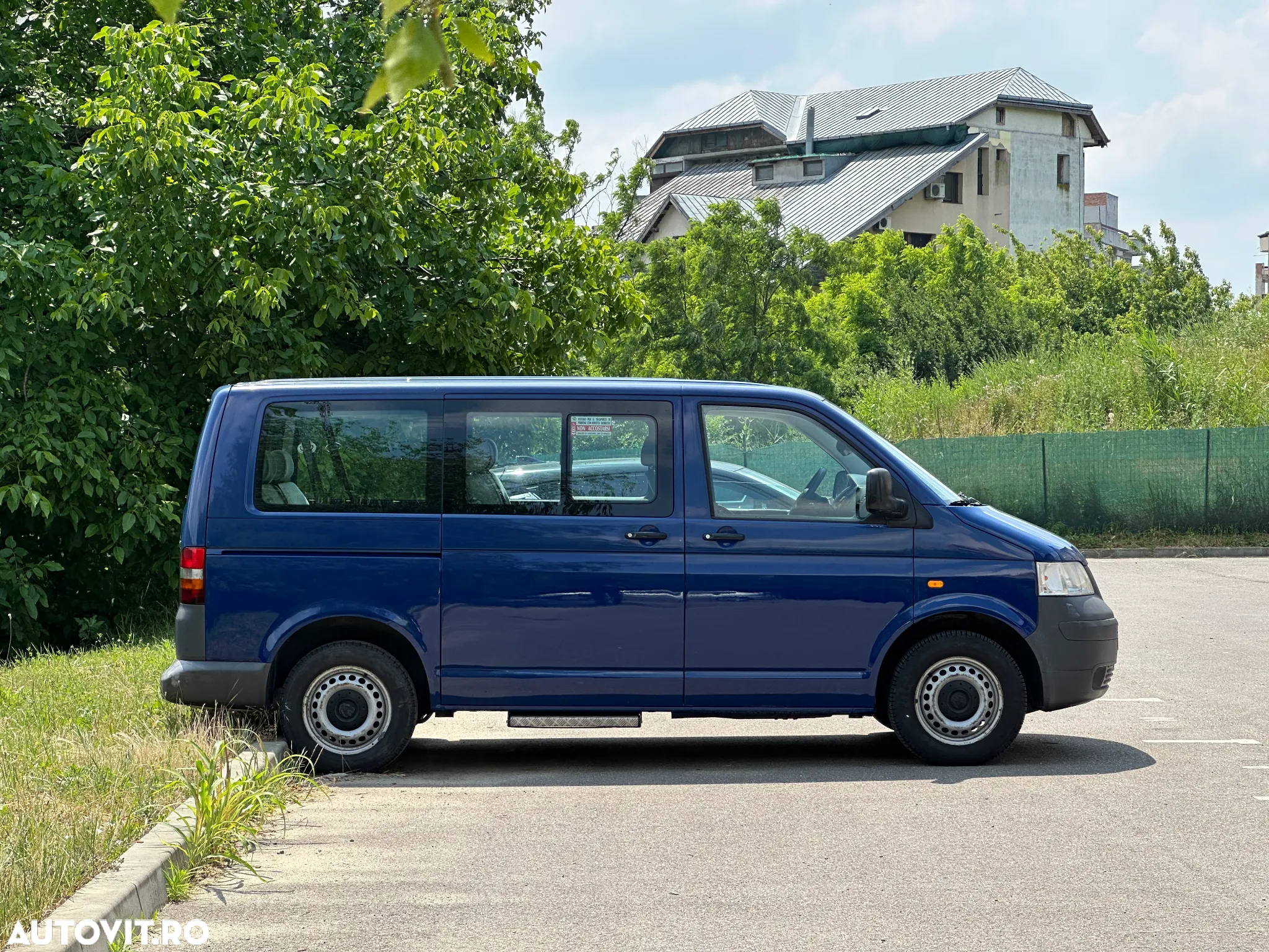 Volkswagen Transporter - 8