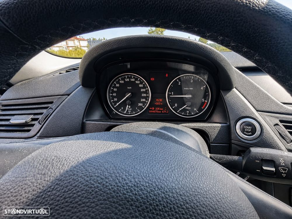 BMW X1 18 d sDrive Line Sport - 7