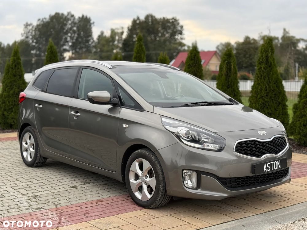 Kia Carens 1.7 CRDi M - 6