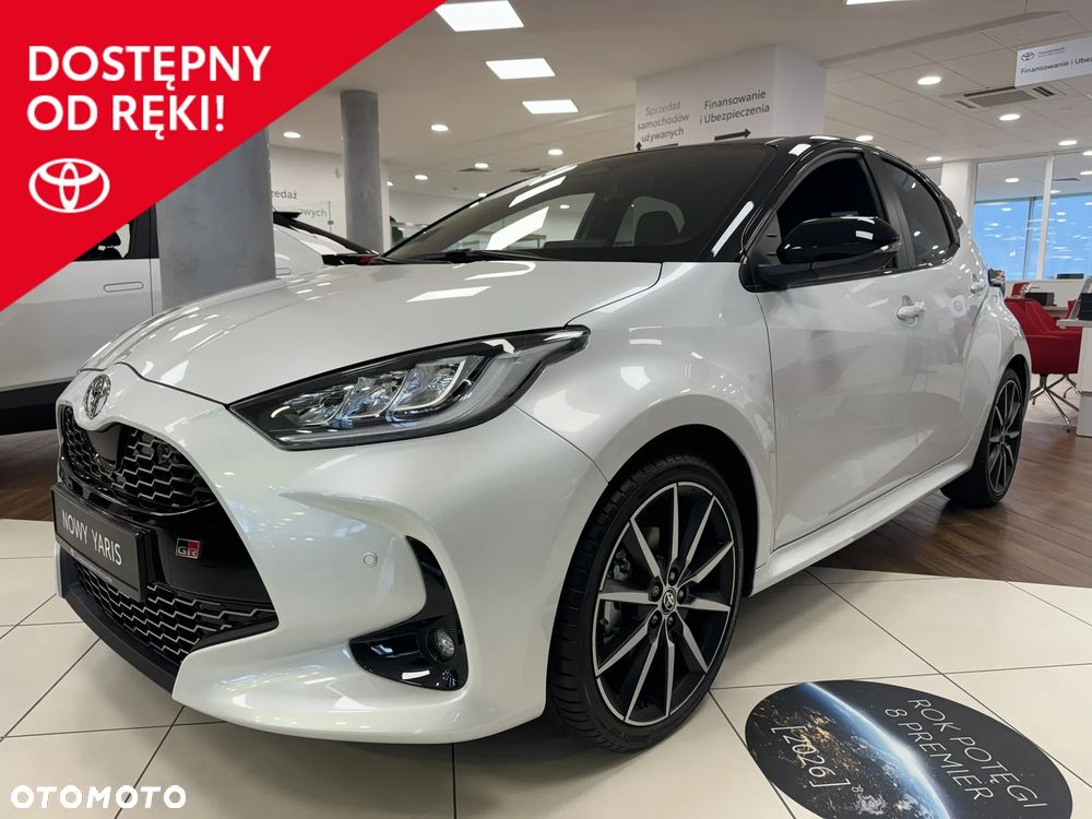 Toyota Yaris Hybrid 1.5 GR Sport - 1