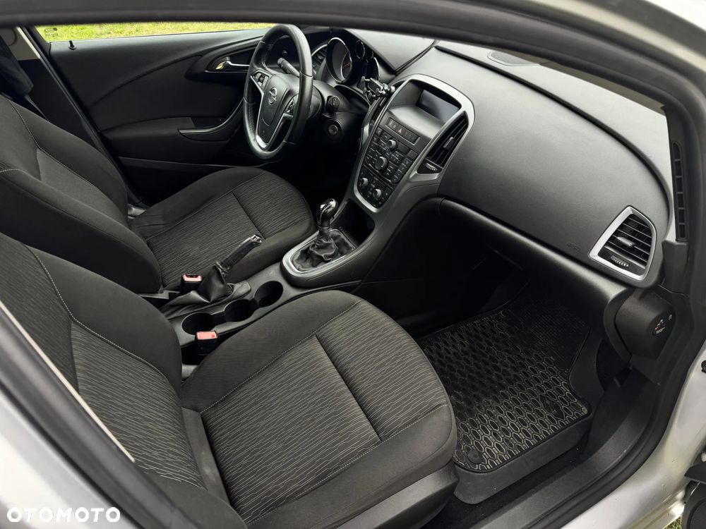 Opel Astra V 1.6 CDTI Dynamic - 20