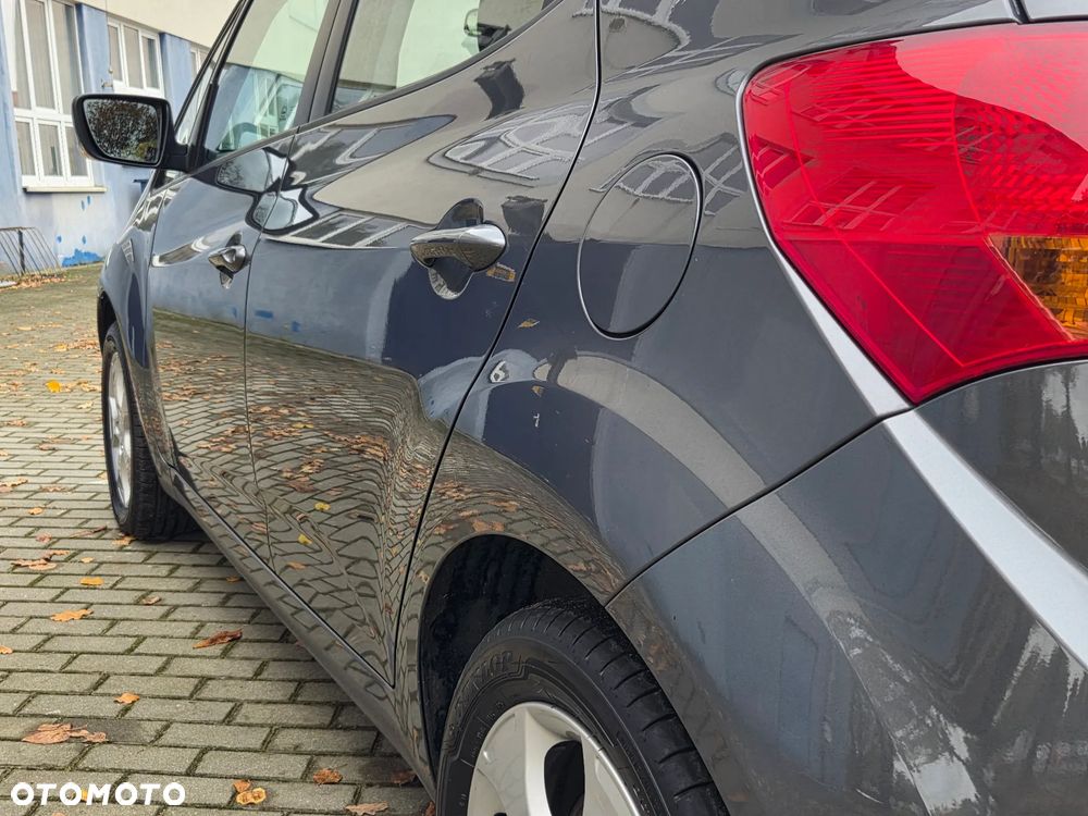 Kia Venga 1.4 CVVT Fifa World Cup Edition - 16