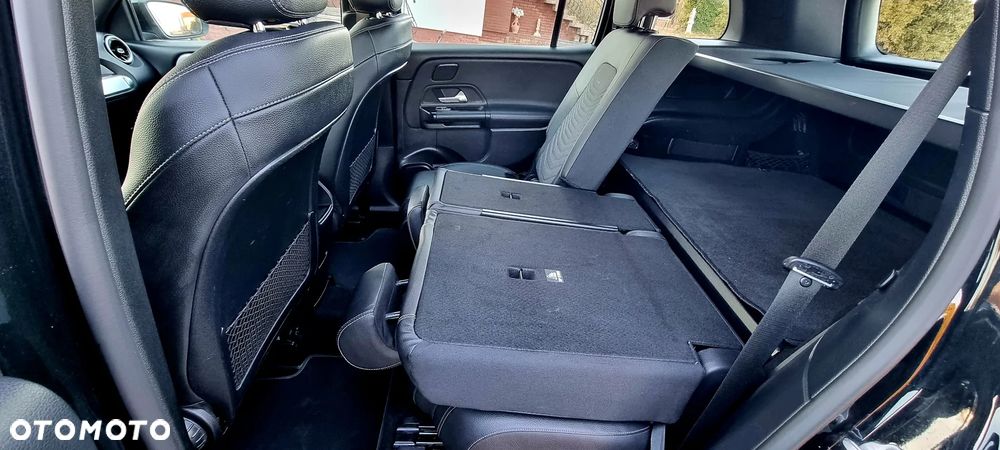 Mercedes-Benz GLB 200 Progressive 7G-DCT - 17