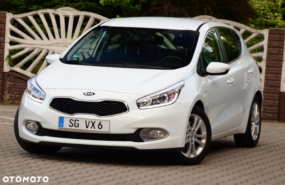 Kia Ceed - 3