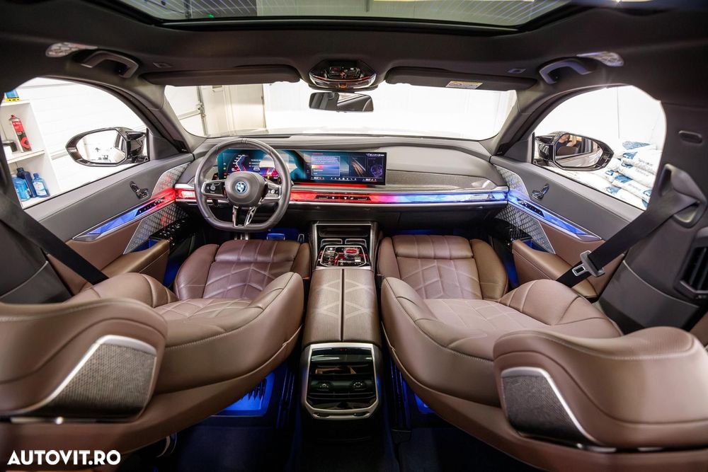 BMW M7 M760e xDrive AT PHEV - 18