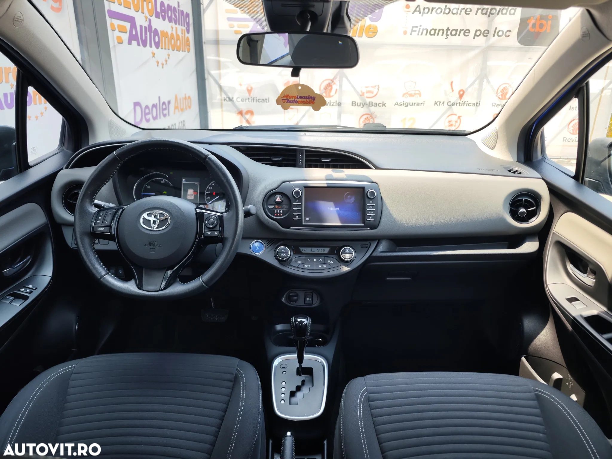 Toyota Yaris 1.5 VVT-i HSD Active - 9