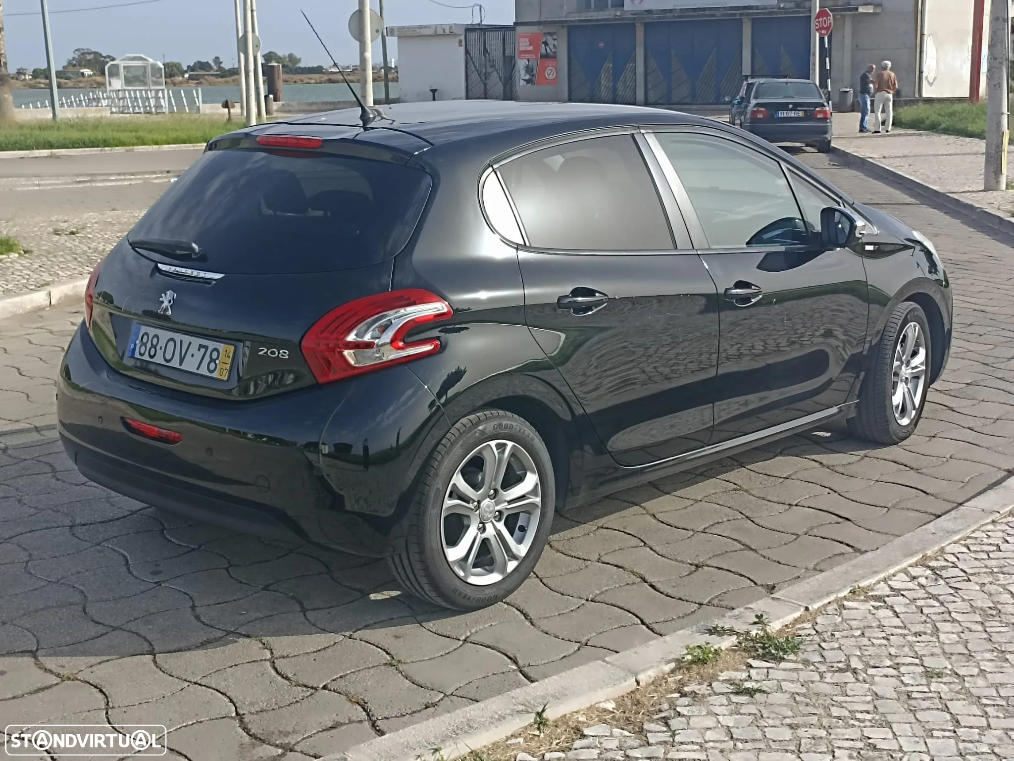 Peugeot 208 1.4 HDi SE Style - 15