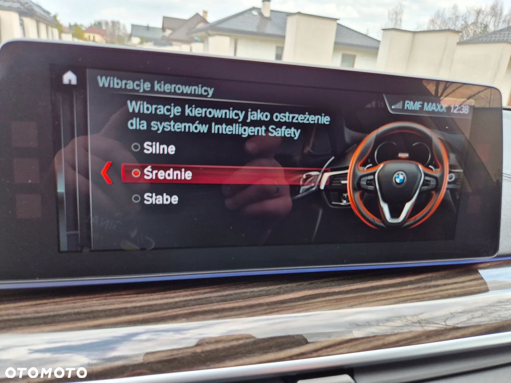 BMW Seria 5 520d xDrive Luxury Line - 15