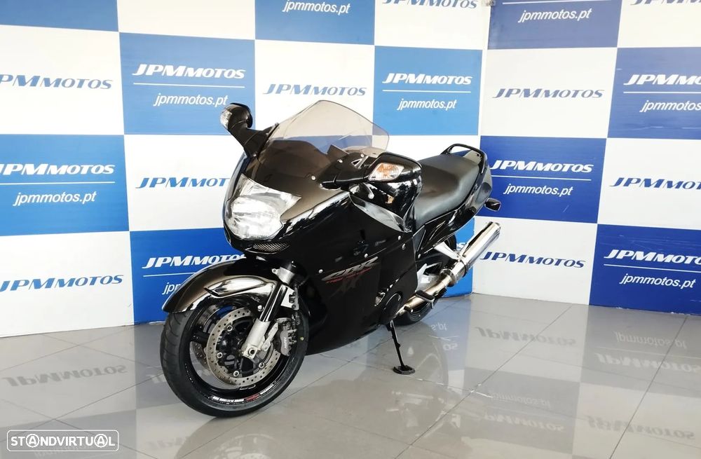 Honda CBR 1100 XX - 4