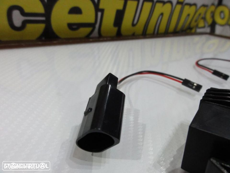 Suporte De Lâmpada De Matricula Com Led Branco Para Audi TT 8N 2-doors 1999-2006, VW EOS, Golf 4, 5, 6, 7, Lupo, Passat 3C, CC, Polo 6N2, 9N,9N3, Beetle, Passat B6, B7, Phaeton, Scirocco, Seat Altea, Exeo, Exeo ST, Ibiza 6J, Leon 1P, Skoda Superb 3T 4-drs Sedan 2008, Porsche Carrera GT, 911 Carrera 996, 997, GT2, GT3, Boxster 987, Cayene 9PA, Cayman 987C. - 11