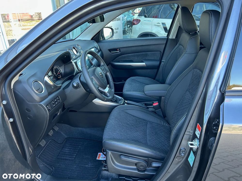 Suzuki Vitara 1.4 Boosterjet mHEV Elegance 2WD - 12