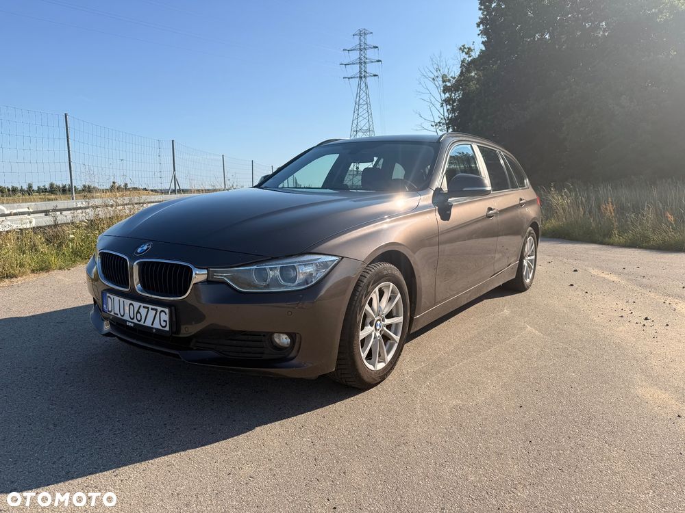 BMW Seria 3 320d - 4