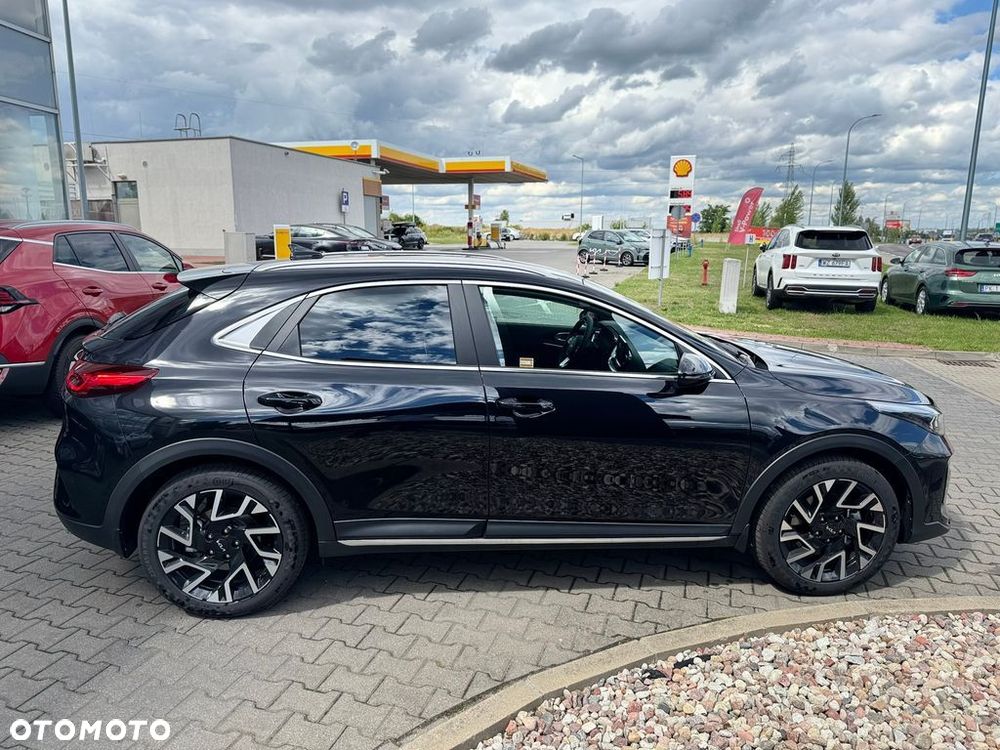 Kia XCeed 1.5 T-GDI Business Line DCT - 3