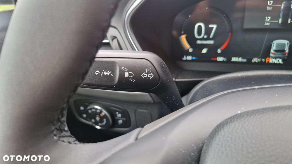 Ford Focus 1.5 EcoBlue Titanium - 27