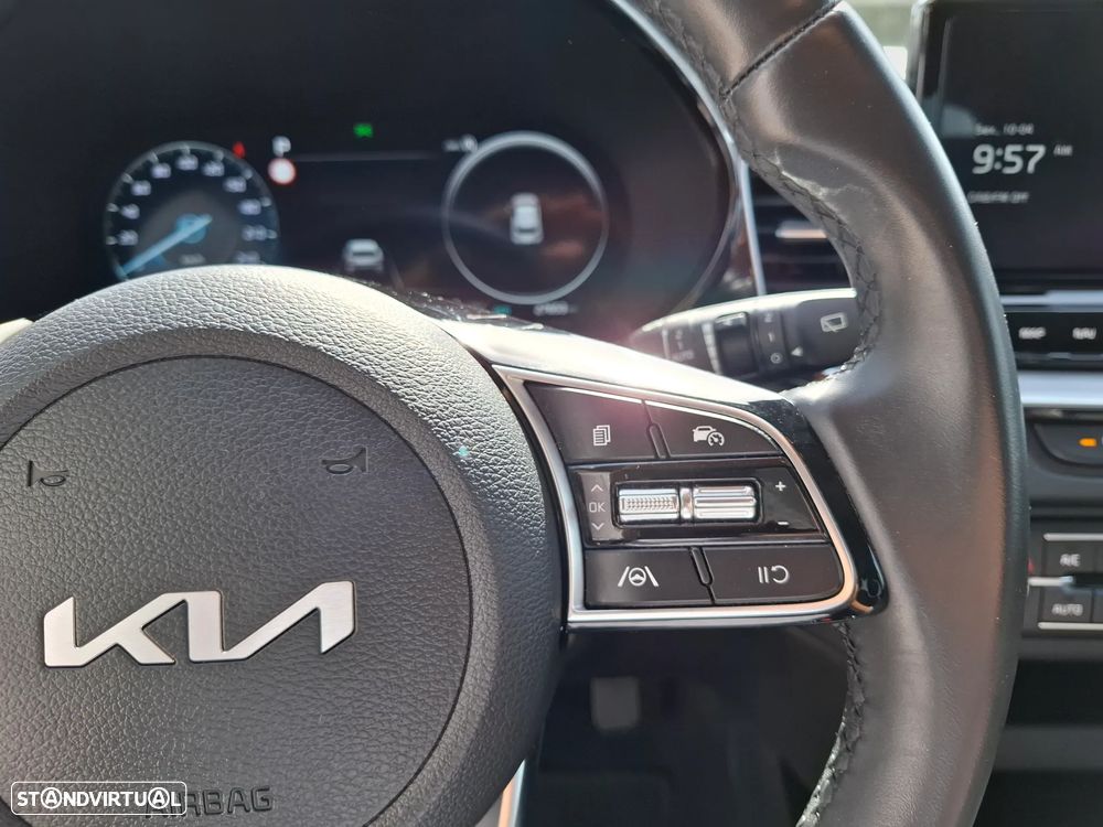 Kia XCeed 1.5 T-GDI Tech 7DCT - 14