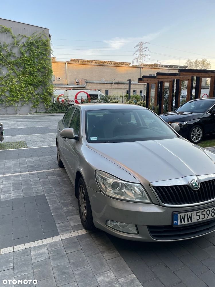 Skoda Octavia - 2