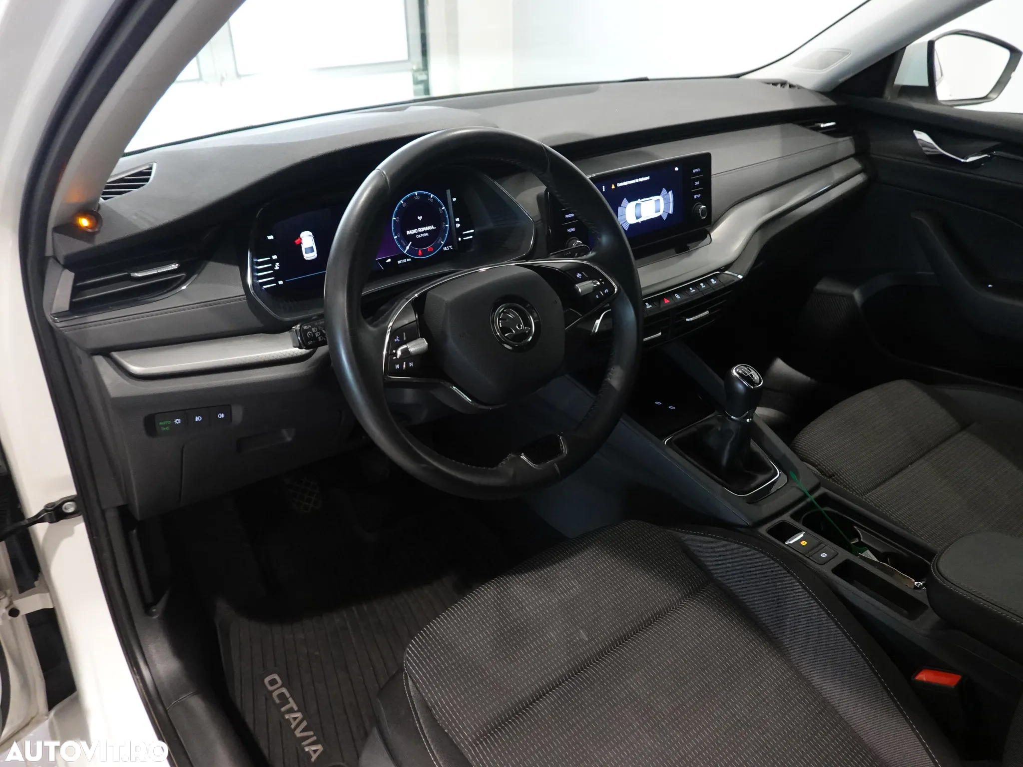 Skoda Octavia 2.0 TDI Ambition - 15