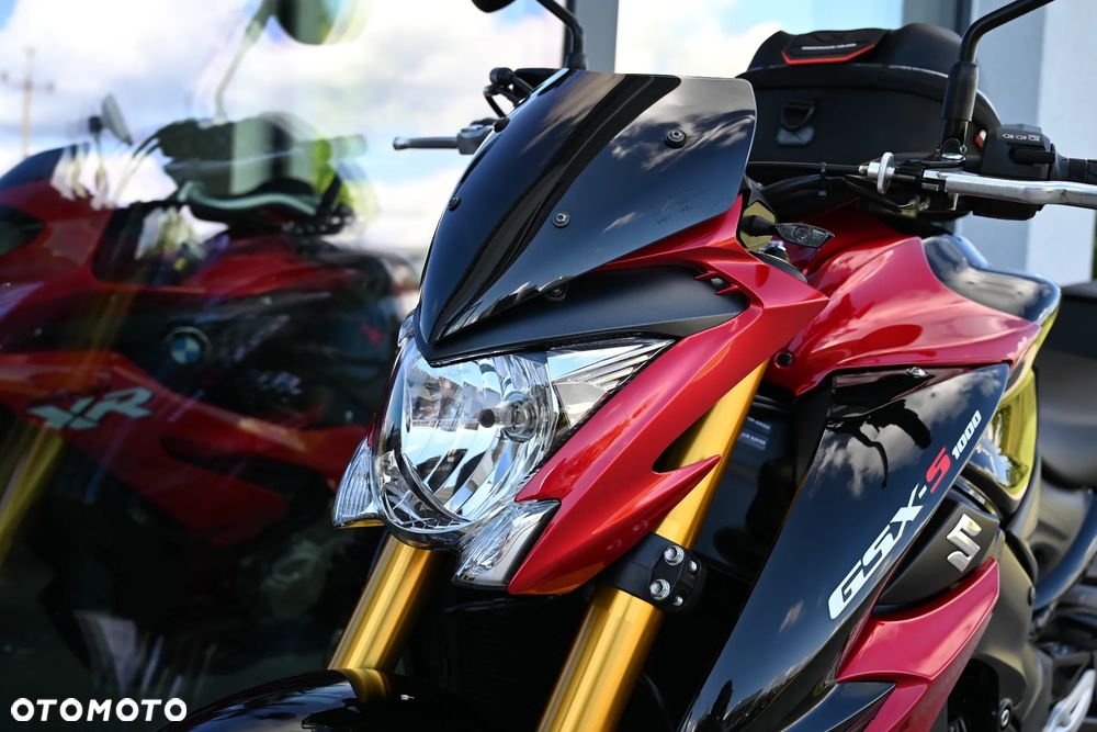Suzuki GSX 1000 - 5