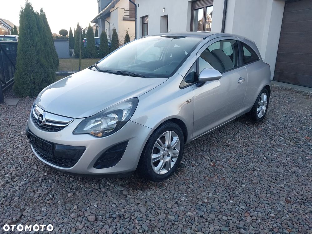 Opel Corsa - 1